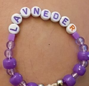Handmade} Lavender Beaded Kids Bracelet